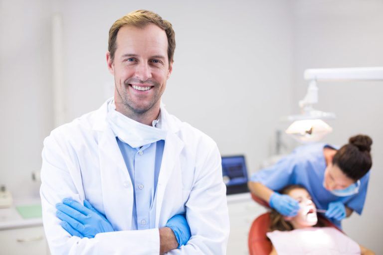 متخصص ارتودنسی دندان