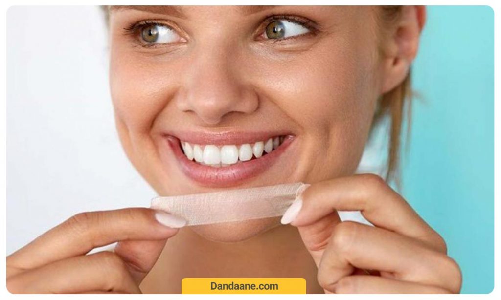 عکس نوار سفید کننده دندان یا چسب دندان